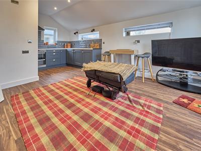 Detached Open Plan Annex